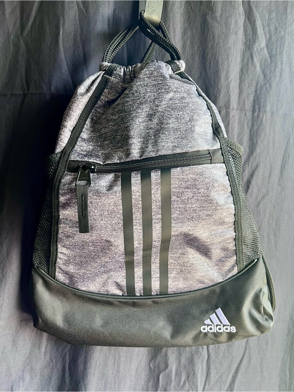 Adidas Sackpack Gym Drawstring Bag Gray Black 3-Stripes Mesh Pockets Zip Pocket